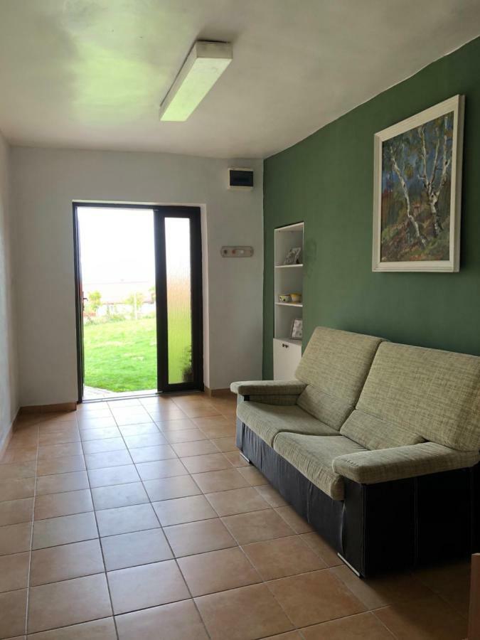 Casa De Vacanta Casă la țară